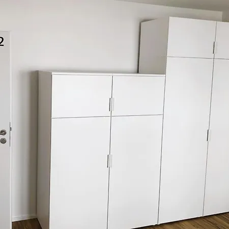 Modernes Serviced In - Komfort, Ruhe Und Optimale Ausstattung Fuer Geschaeftsreisende Und Urlauber *